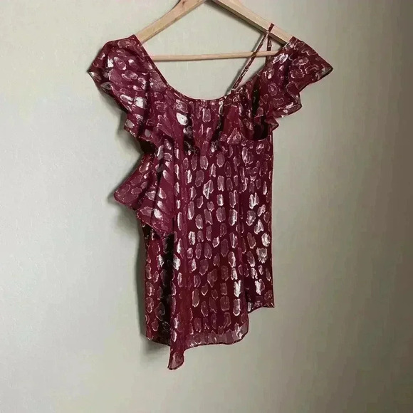 Veronica Beard Benton Top Ruffles One Shoulder Red/Silver‎ Size 8 - Picture 5 of 16